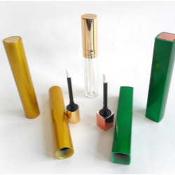 Convenient new lip gloss packaging with push-open closure